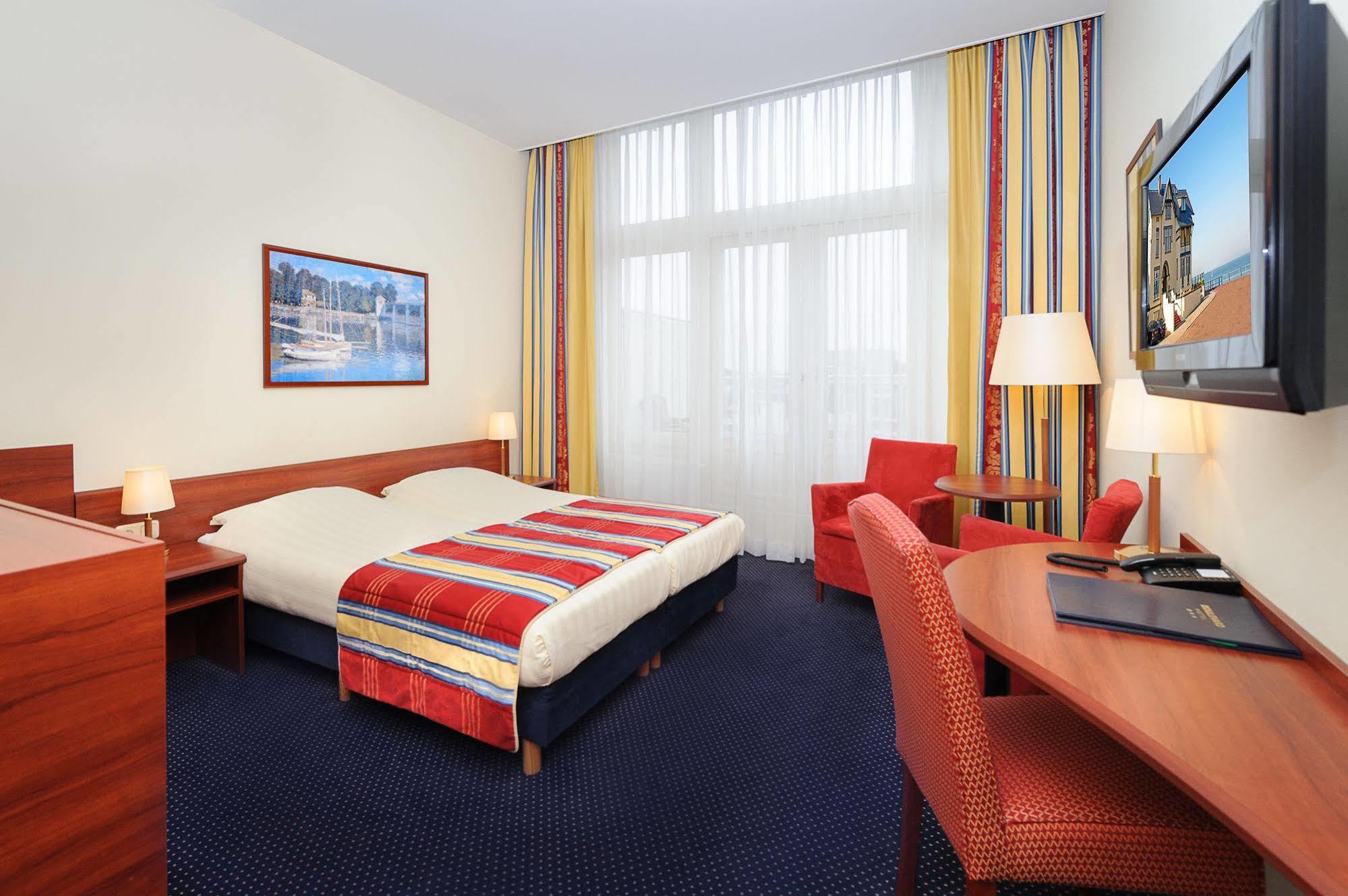 Boulevard Hotel Scheveningen Гаага Екстер'єр фото