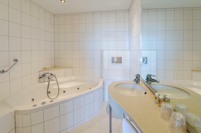 Boulevard Hotel Scheveningen Гаага Екстер'єр фото
